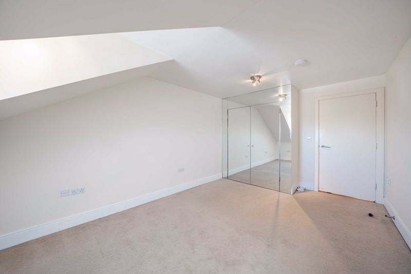 IVY GATE- click for photo gallery